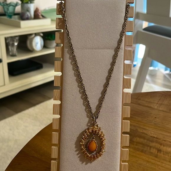 Vintage Sarah Coventry Necklace & Earrings Set - Picture 2 of 8